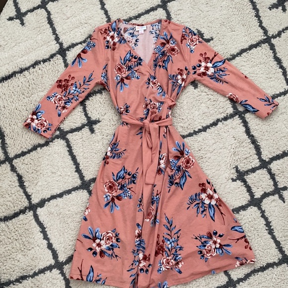 Lularoe Peach floral Michelle Dress - Picture 5 of 10